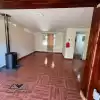 CASA DE 3 DORMITORIOS, 2 BAÑOS, ESTACIONAMIENTO, PATIO