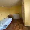 CASA DE 4 DORMITORIOS, 2 BAÑOS, ESTACIONAMIENTO