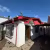 Casa De 3 Dormitorios, Baño, Estacionamiento, Patio