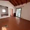 Casa De 3 Dormitorios, Baño, Estacionamiento, Patio