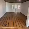 CASA DE 3 DORMITORIOS, BAÑO, ESTACIONAMIENTO