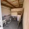 CASA DE 3 DORMITORIOS, BAÑO, ESTACIONAMIENTO