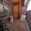 CASA ESQUINA EN MACUL FRENTE A METRO Y MALL